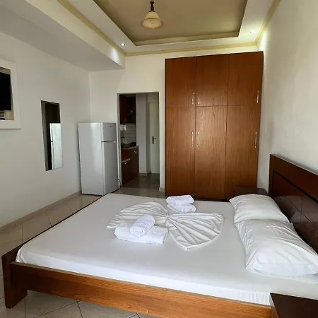 Kaso Apartment *